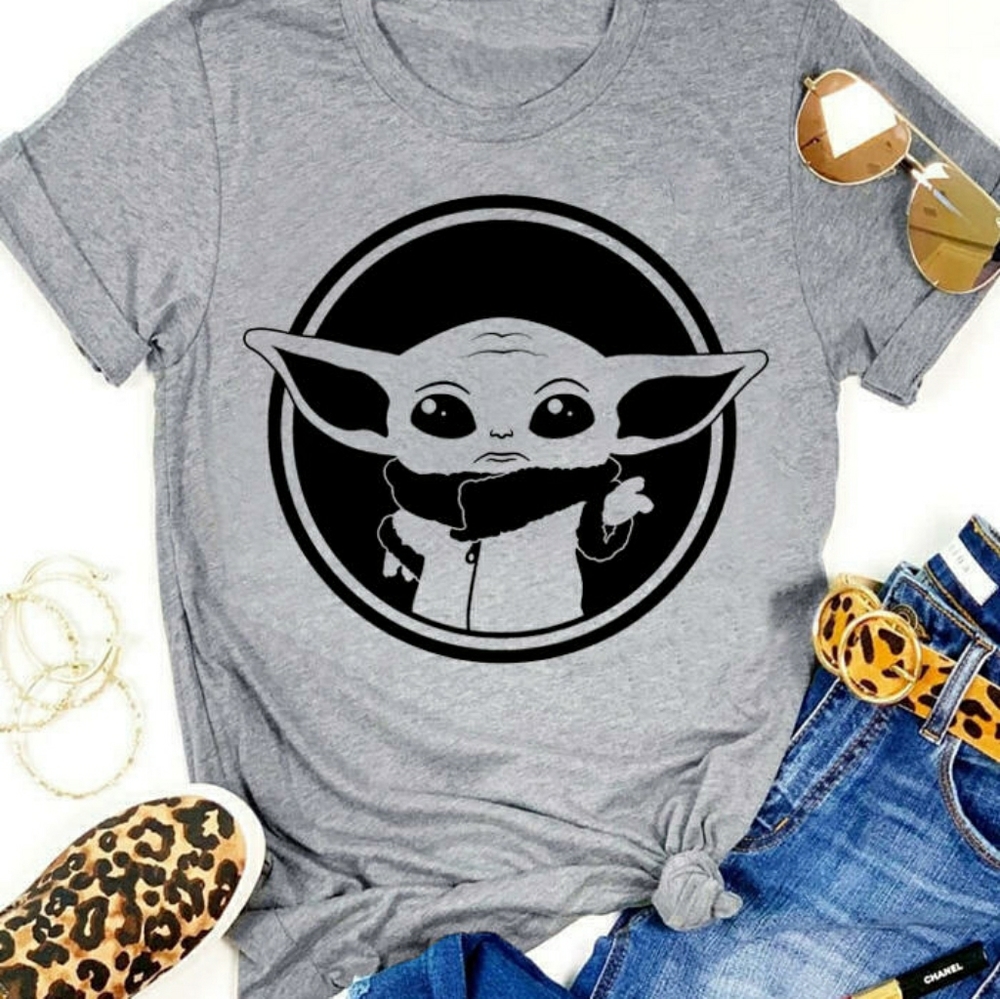 Baby yoda tshirt